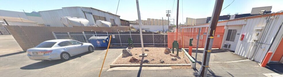 1601 Athol Ave, Henderson, NV for lease - Building Photo - Image 2 of 8