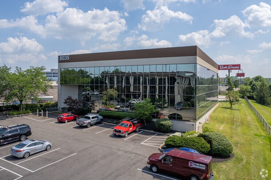 8035 Hosbrook Rd, Kenwood, OH for lease - Building Photo - Image 2 of 4