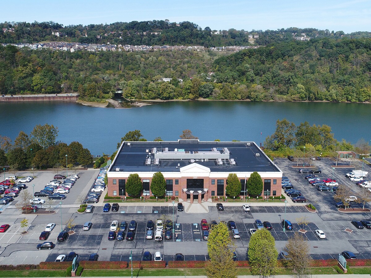 285 E Waterfront Dr Homestead Pa 15120 Office For Lease Loopnet Com