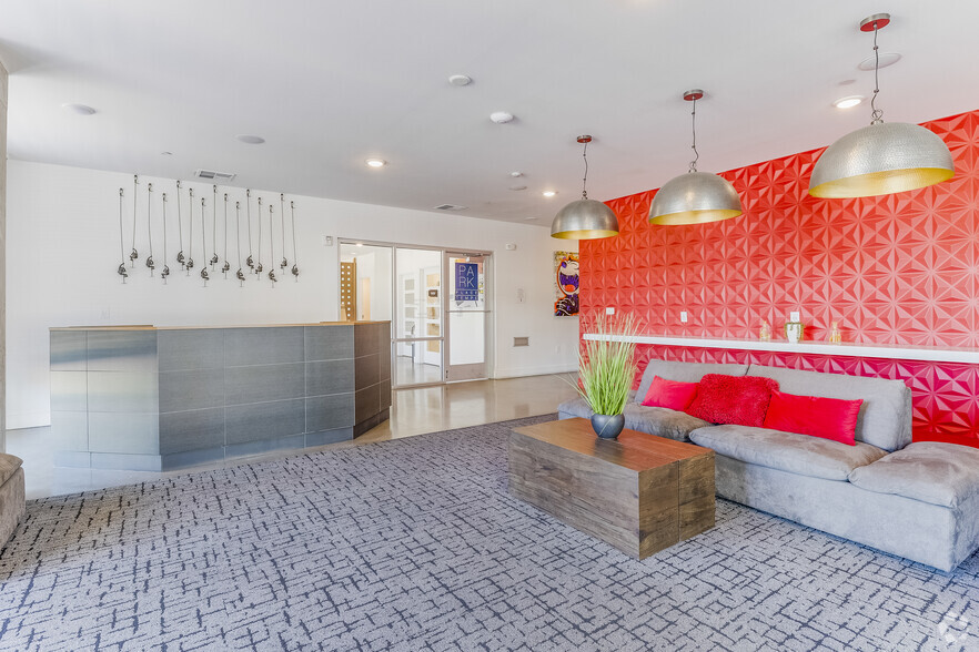 1201 E Apache Blvd, Tempe, AZ for lease - Interior Photo - Image 3 of 22