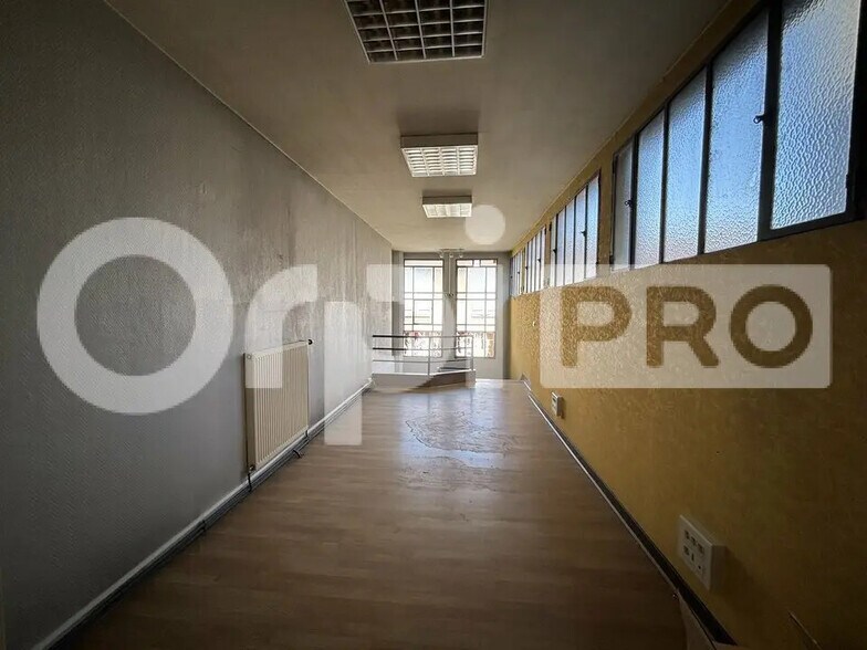 Office in Montluçon for sale - Interior Photo - Image 3 of 5