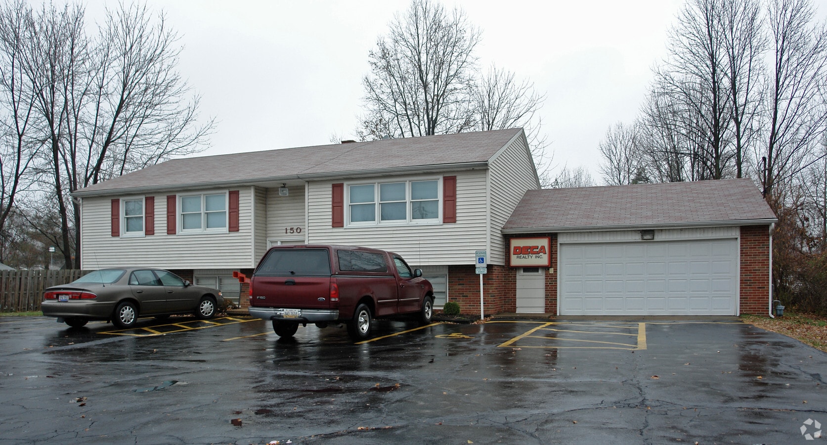 150 Cooper Foster Park Rd, Amherst, OH 44001