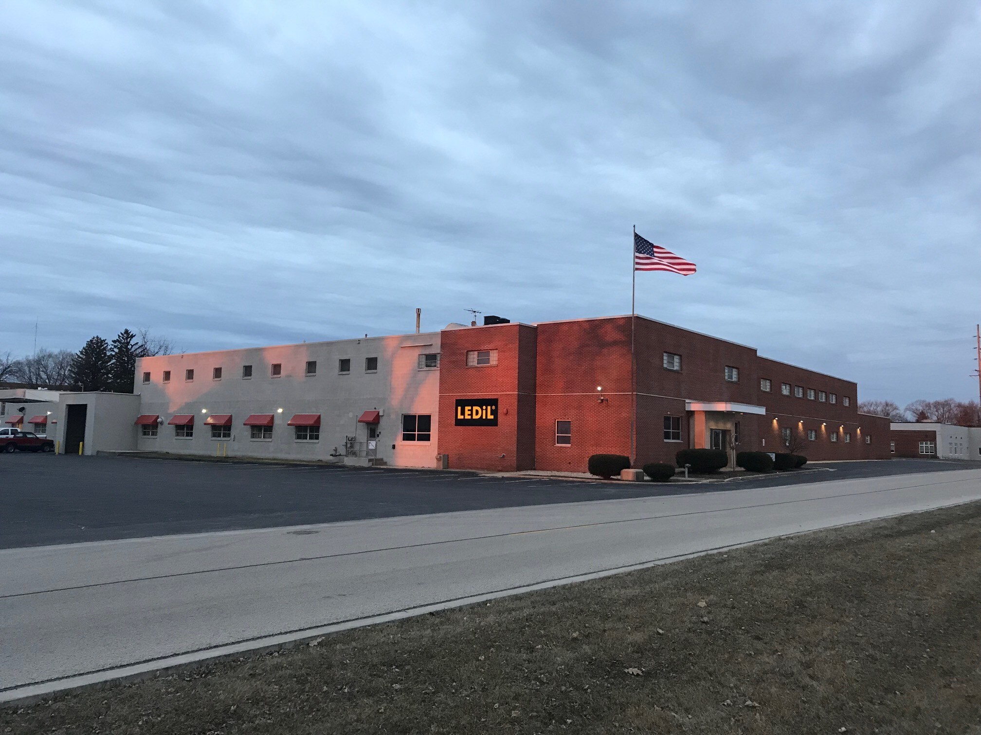 228 W Page St, Sycamore, IL for sale Building Photo- Image 1 of 1