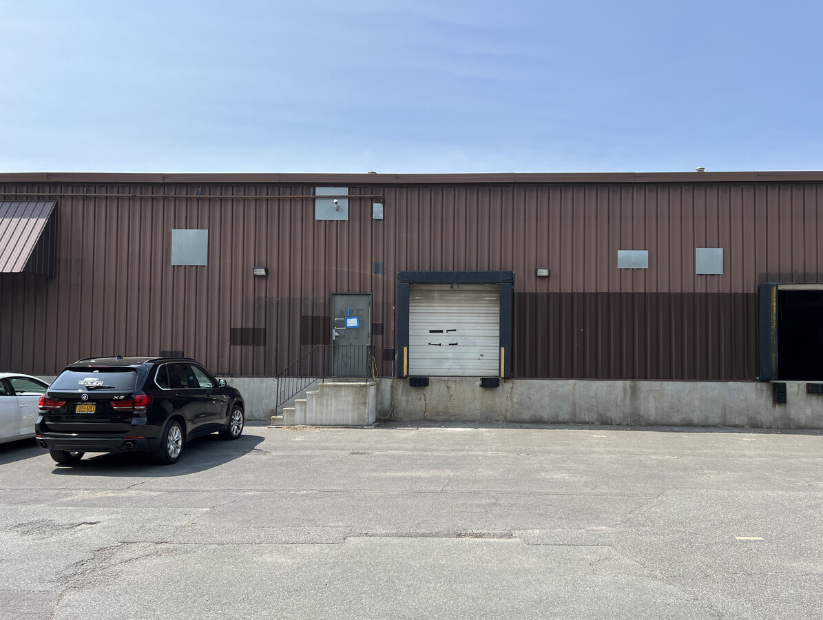 21A Railroad Ave, Albany, NY 12205 - Industrial for Lease | LoopNet