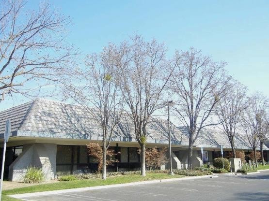 Portfolio of 5 properties for sale on LoopNet.com - Primary Photo - Image 3 of 5