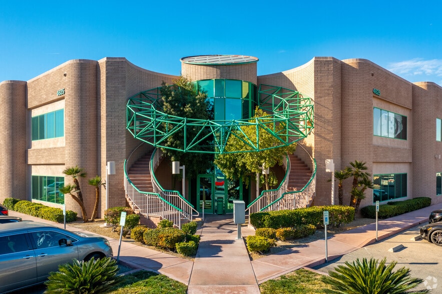 4625 Polaris Ave, Las Vegas, NV for lease - Building Photo - Image 3 of 5