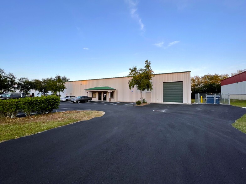 1811 Greenleaf Ln, Leesburg, FL for lease - Building Photo - Image 1 of 10