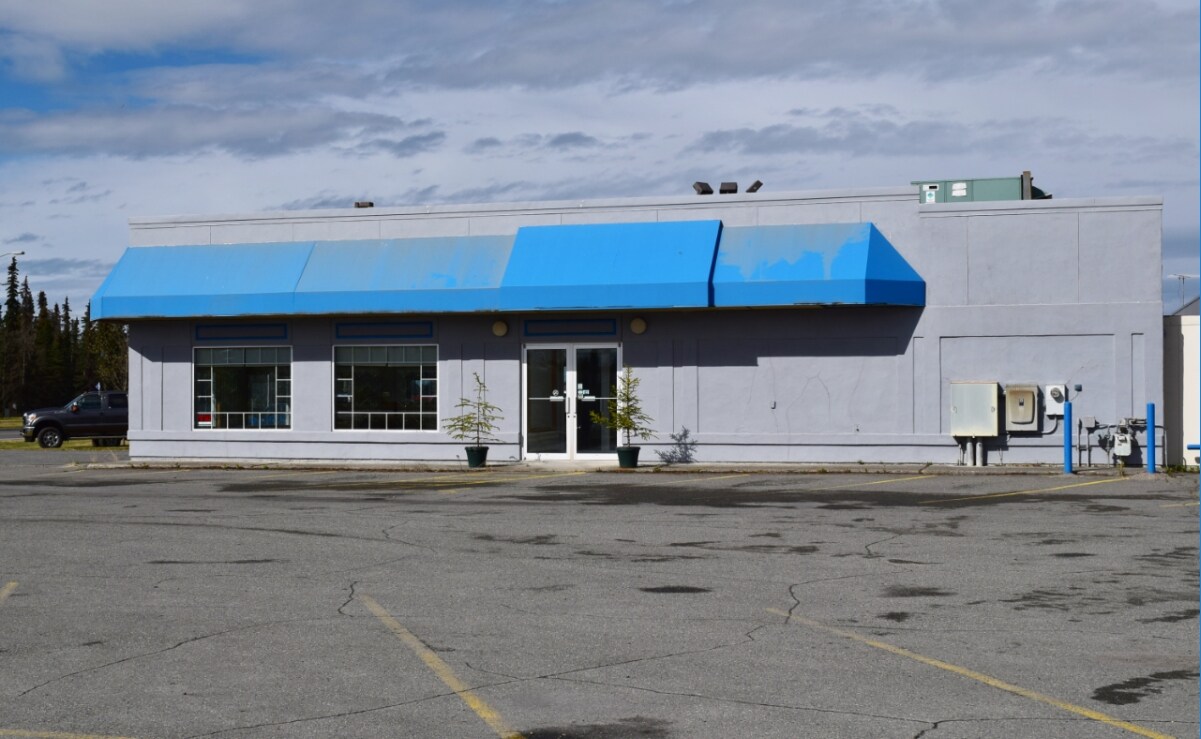 10224 Kenai Spur Hwy, Kenai, AK for sale Primary Photo- Image 1 of 1