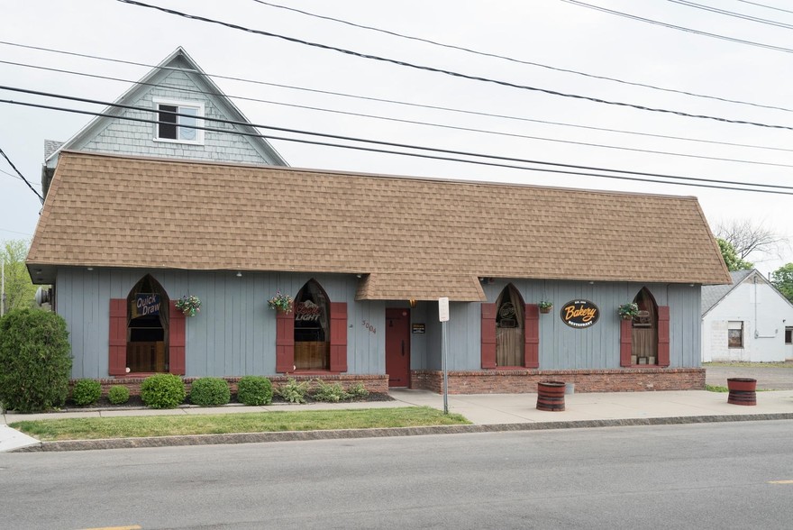 3004 Niagara St, Niagara Falls, NY for sale - Primary Photo - Image 1 of 1