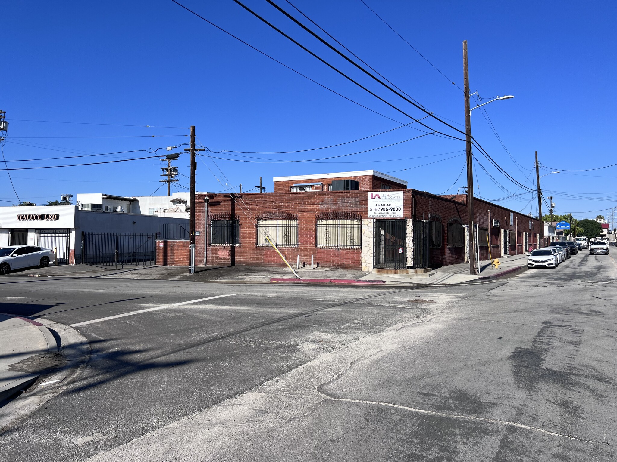 15140-15180 Raymer St, Van Nuys, CA for lease Building Photo- Image 1 of 14