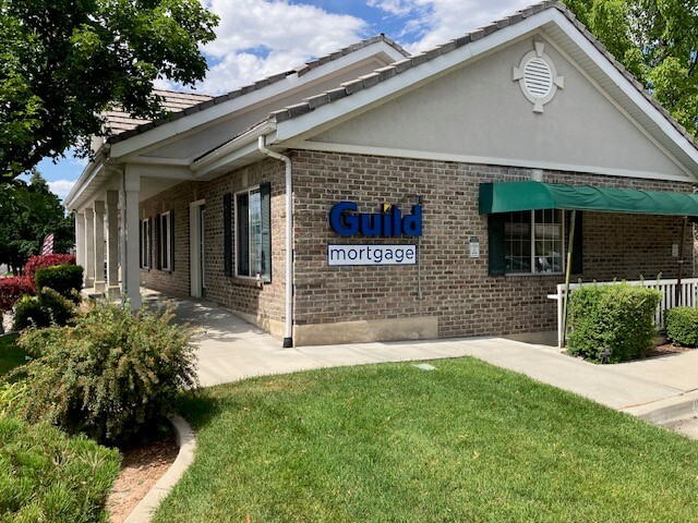 218-220 N Orem Blvd, Orem, UT for lease - Building Photo - Image 1 of 4