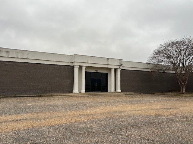 887 Plantation Way, Montgomery, AL for lease - Building Photo - Image 1 of 4