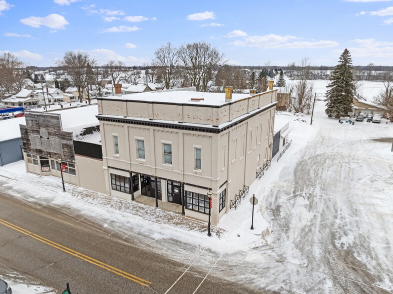 4654 Water St, Columbiaville, MI for sale - Building Photo - Image 3 of 17