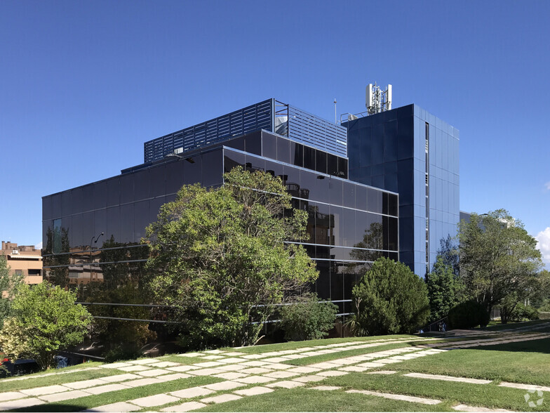 Office in Pozuelo De Alarcón, MAD for sale - Primary Photo - Image 1 of 3