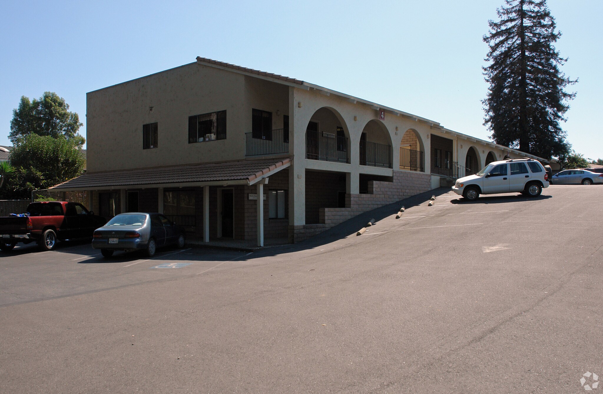 200 Green Valley Rd, Freedom, CA 95019 OfficeMedical for Lease