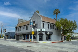 4228 Melrose Ave, Los Angeles, CA for lease Interior Photo- Image 1 of 8