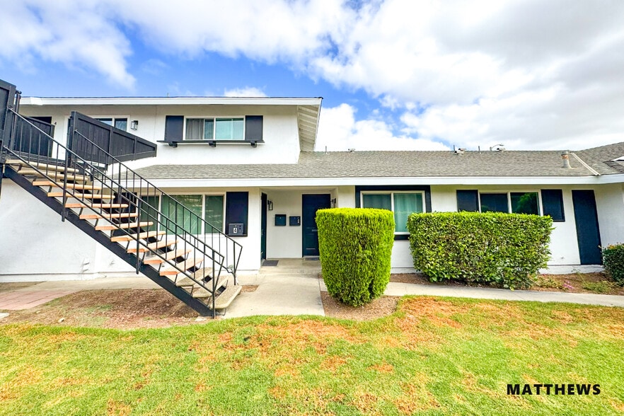 16531 Sabot Ln, Huntington Beach, CA for sale - Building Photo - Image 1 of 1