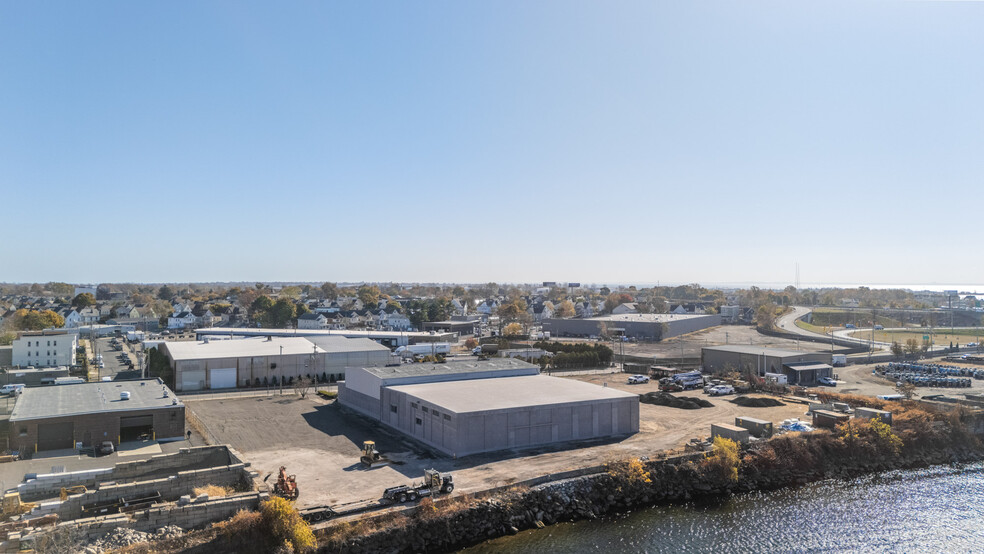 1267-1309 Seaview Ave, Bridgeport, CT for lease - Building Photo - Image 3 of 10