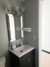 710 Higgins Rd, Park Ridge, IL for lease Interior Photo- Image 2 of 7