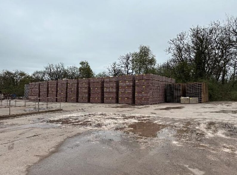 Yard Rear Of, Shepton Mallet for lease - Building Photo - Image 2 of 2