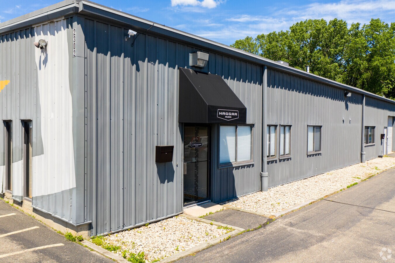 2302 W Badger Rd, Madison, WI 53713