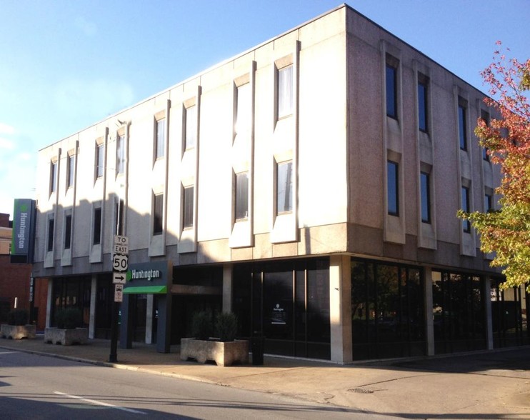 230 W Pike St, Clarksburg, WV for lease - Building Photo - Image 1 of 4