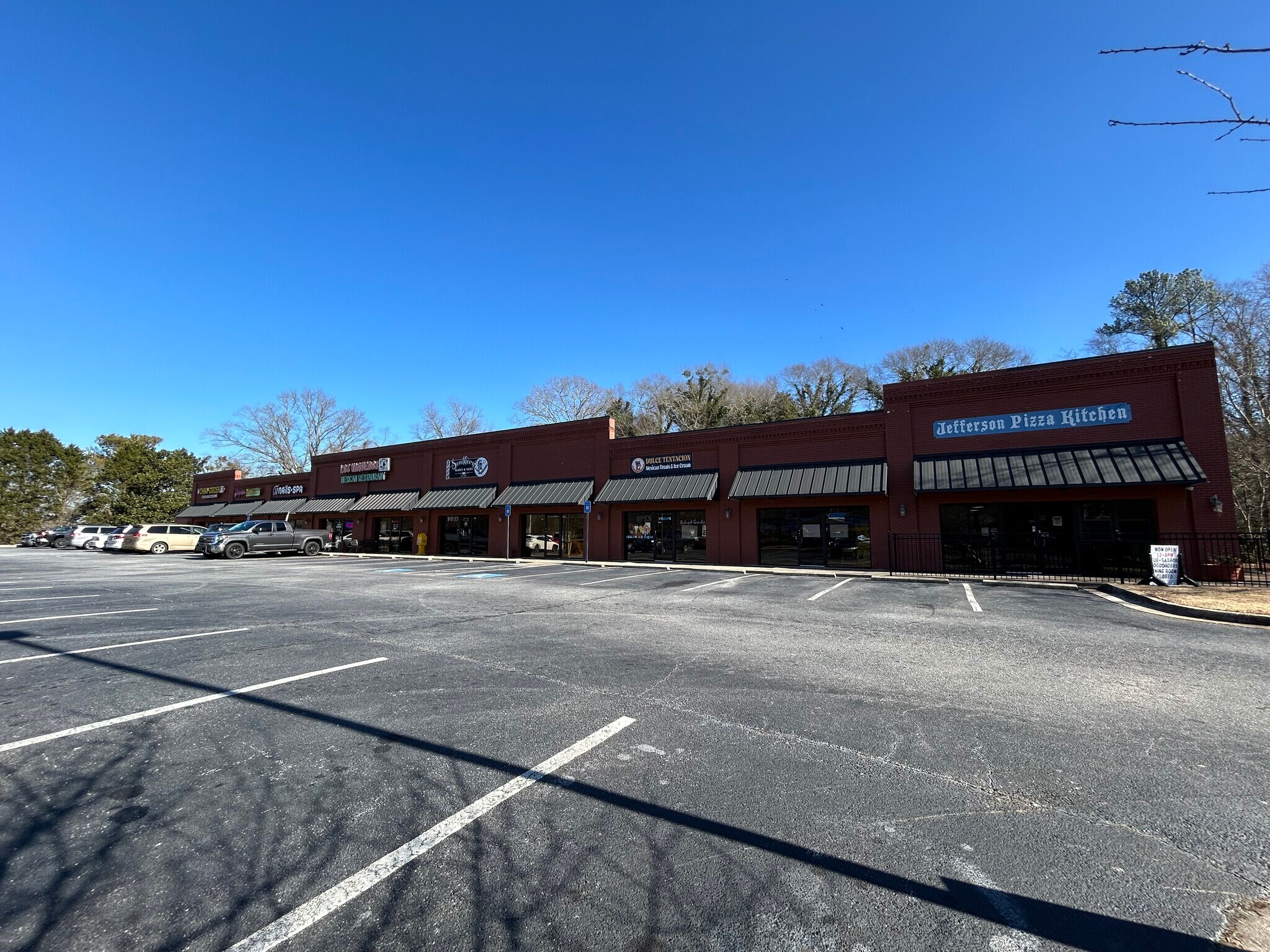 834-846 Gordon St, Jefferson, GA for lease Building Photo- Image 1 of 8