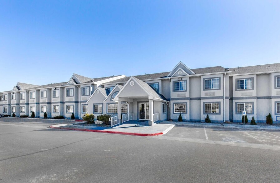 3320 Idaho St Elko Nv 89801 Motel Property For Sale Loopnet Com
