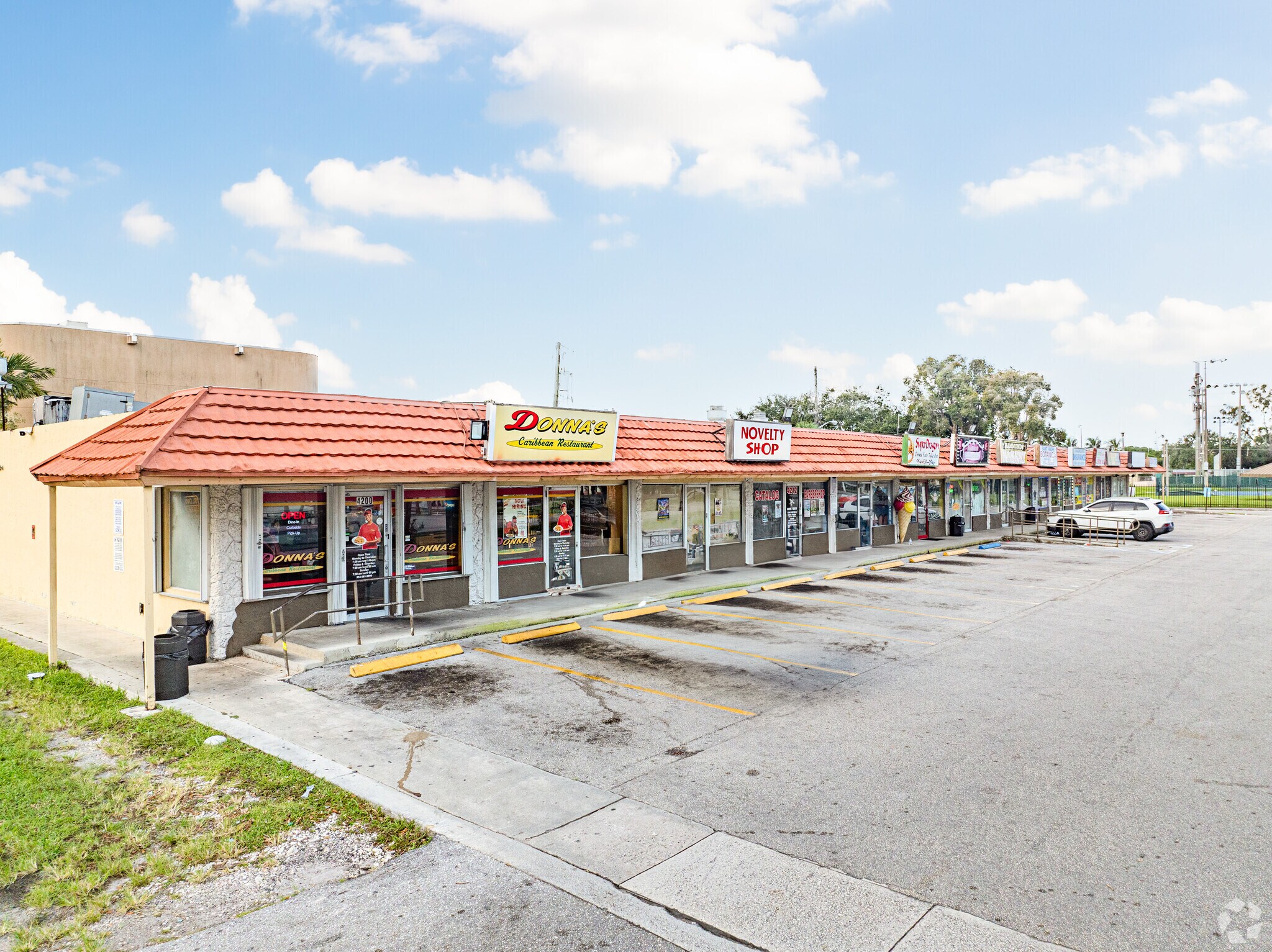 4200-4248 NW 12th St, Lauderhill, FL for lease Building Photo- Image 1 of 11