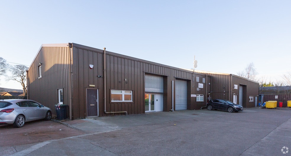 Mill Rd, Linlithgow for lease - Primary Photo - Image 1 of 6