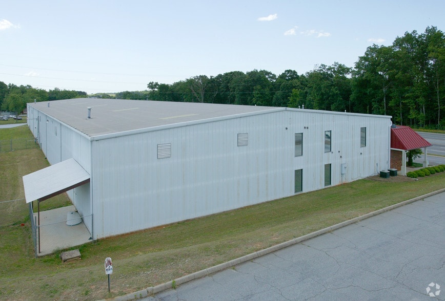 1625 S Highway 14, Greer, SC for lease - Building Photo - Image 3 of 15