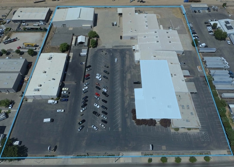 4381 N Brawley Ave, Fresno, CA for lease - Aerial - Image 2 of 3