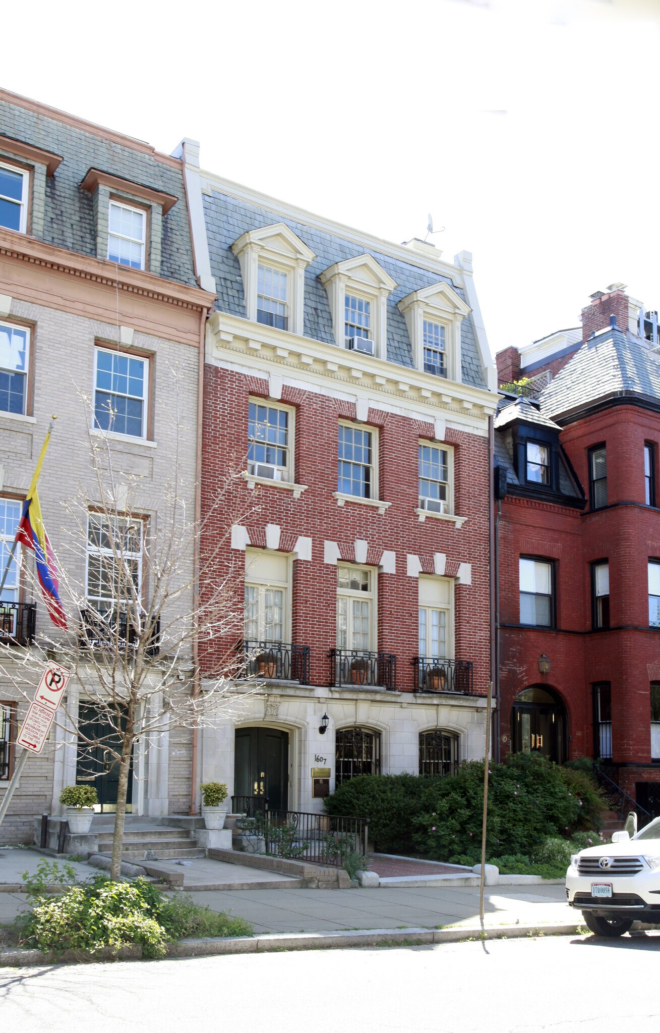 1607 22nd St NW, Washington, DC for sale Primary Photo- Image 1 of 1