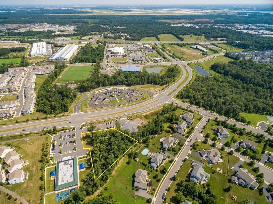 43655 Tall Cedars Pky, Chantilly, VA 20152 Day Care For Sale