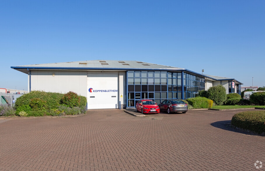 Brunel Dr, Newark for lease - Primary Photo - Image 1 of 5