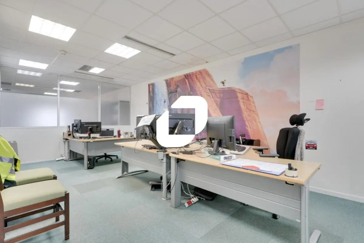 Office in Chessy for lease Interior Photo- Image 1 of 9