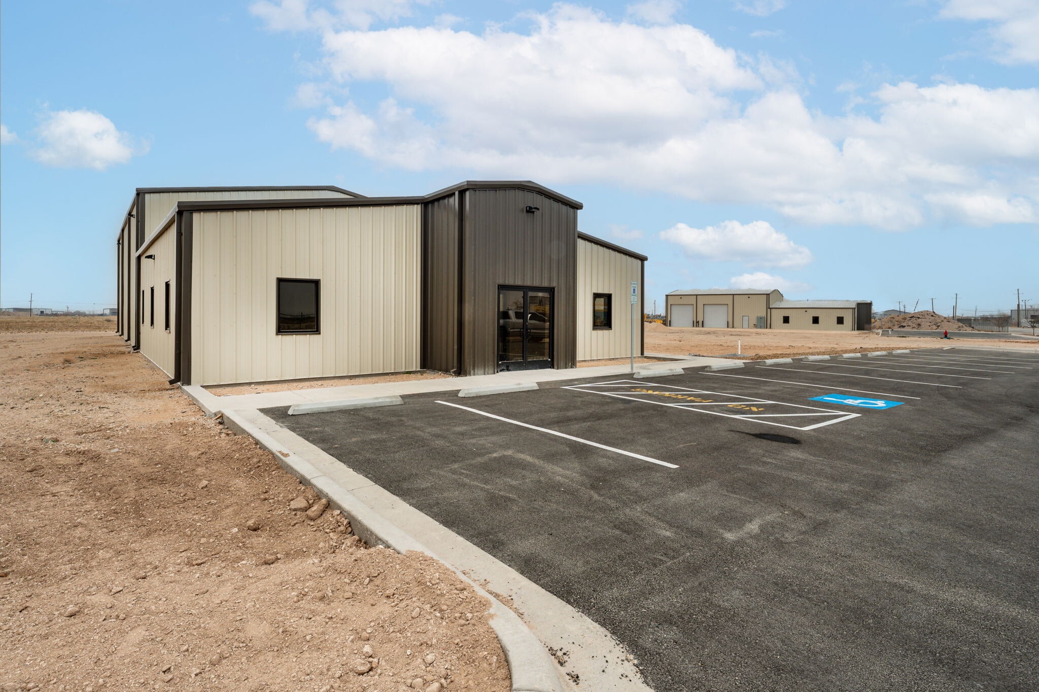 12113 Jordy Rd, Midland, TX for lease Building Photo- Image 1 of 18