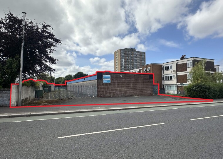 331 Cregagh Rd, Belfast for sale Primary Photo- Image 1 of 7