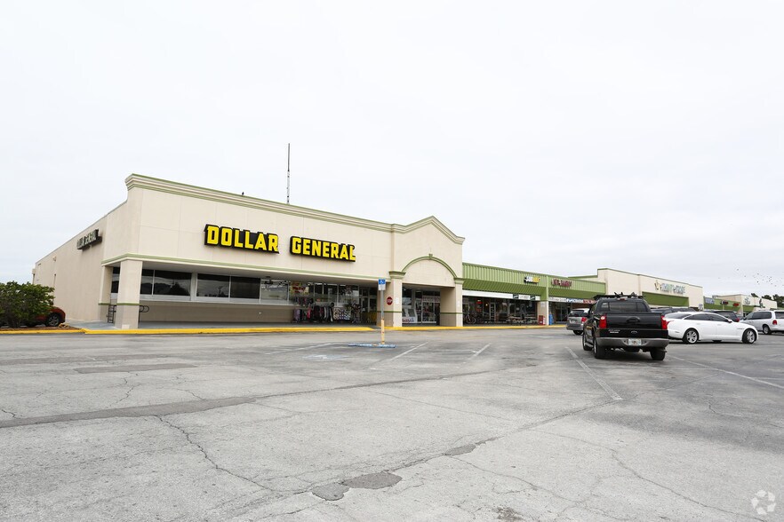 2650 Bayshore Blvd, Dunedin, FL for sale - Primary Photo - Image 1 of 1