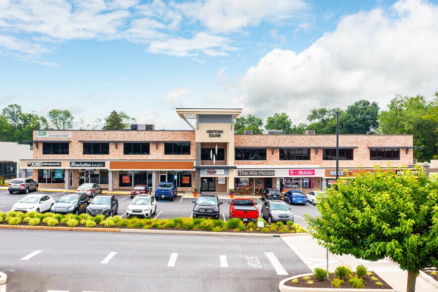 3544 W Chester Pike, Newtown Square, PA for lease - Building Photo - Image 1 of 10