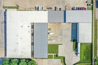 1800 Hull Ave, Des Moines, IA - AERIAL  map view - Image1