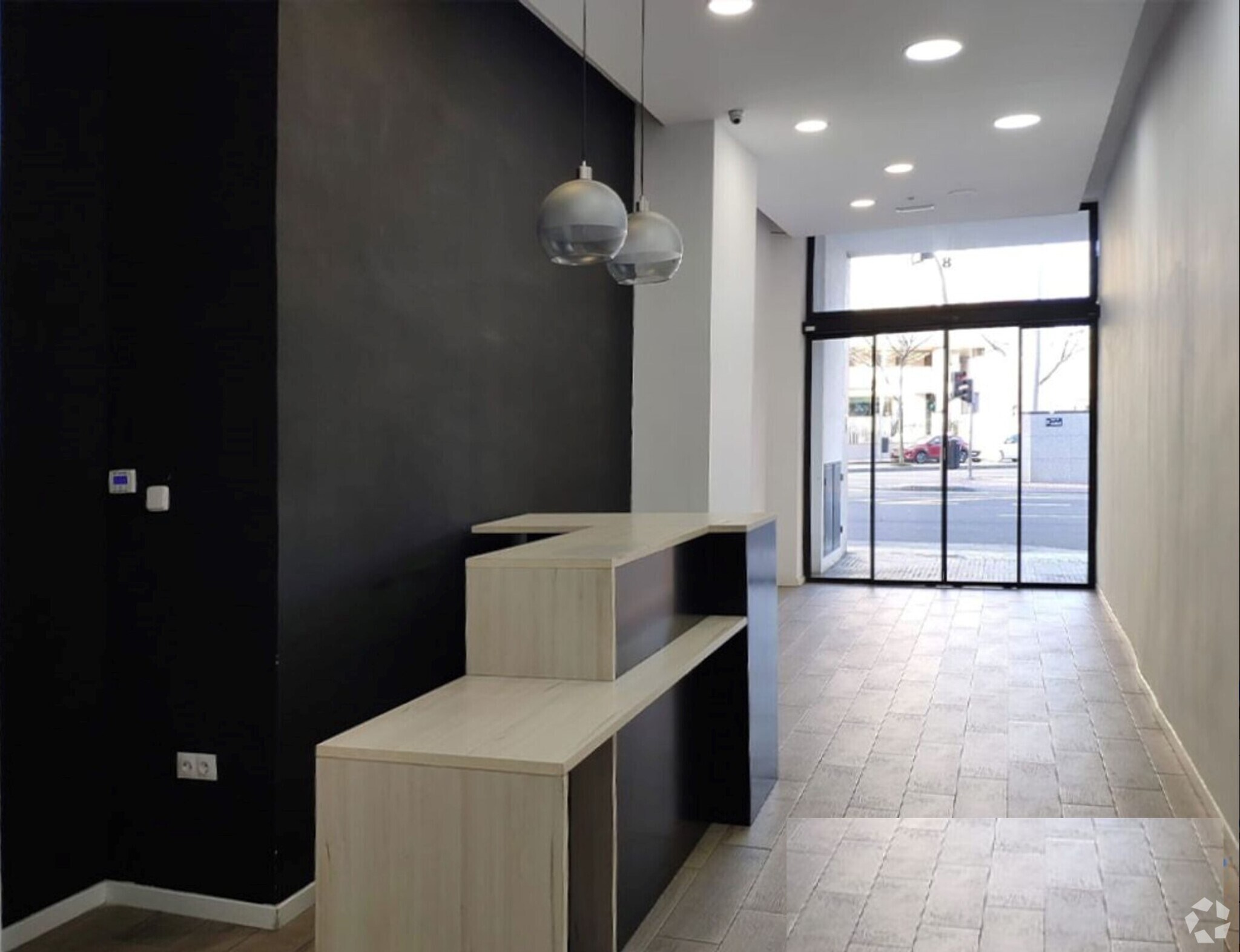 Calle de Cronos, 8, Madrid, Madrid for lease Interior Photo- Image 1 of 2