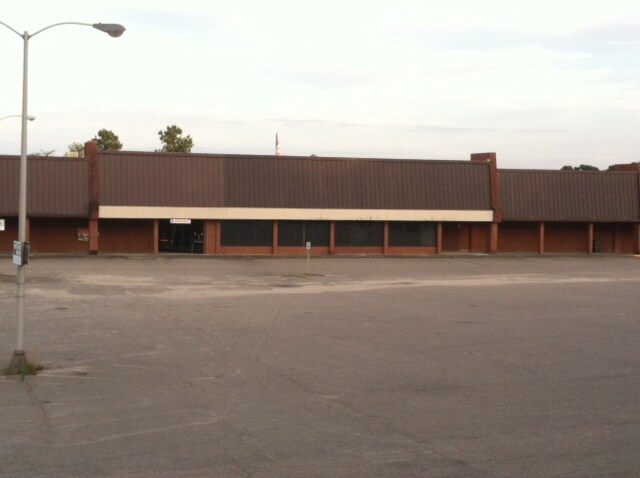 1206 Rockingham Rd, Rockingham, NC for sale - Building Photo - Image 1 of 1