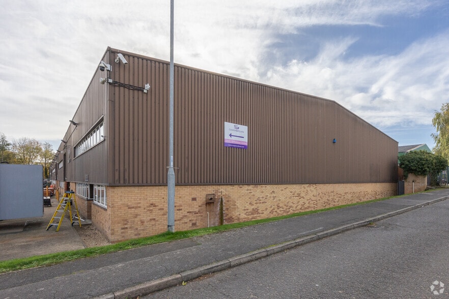Ryehill Clos, Northampton for lease - Primary Photo - Image 1 of 9