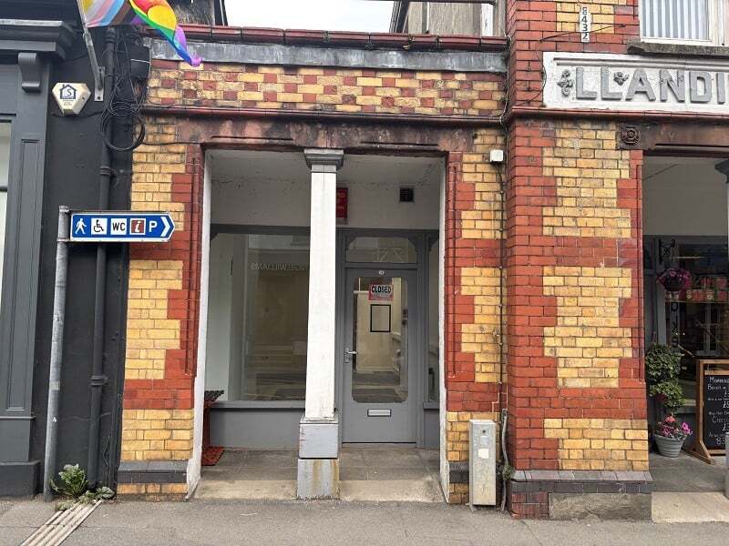 56 Rhosmaen St, Llandeilo for lease Building Photo- Image 1 of 2