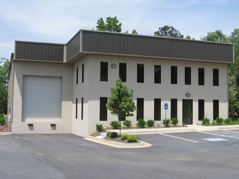 125 Walter Way, Fayetteville, GA for lease - Building Photo - Image 3 of 3