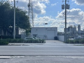 1319 S Division Ave, Orlando FL - Warehouse