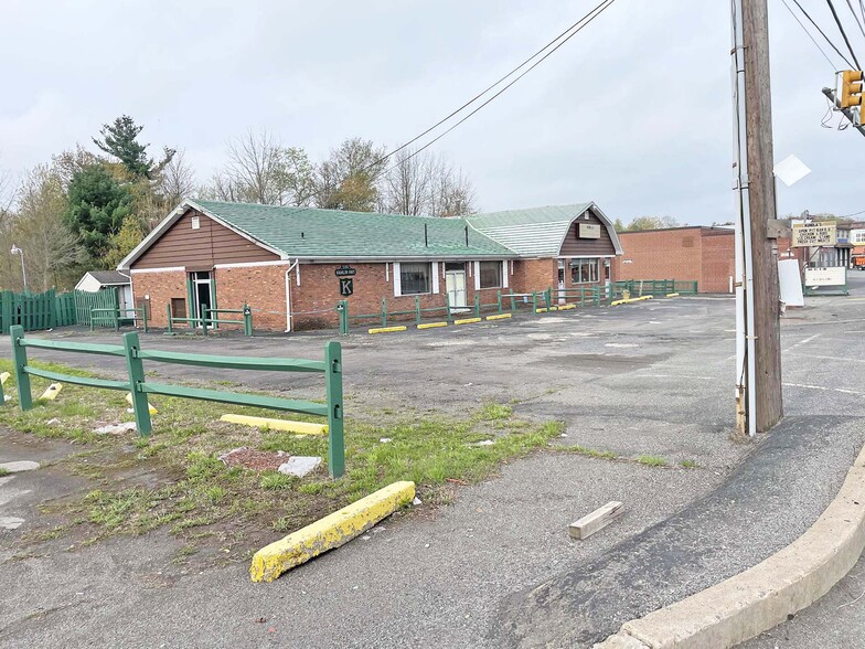 596-602 Hamlin Hwy, Hamlin, PA 18427 - Former Kundla's BBQ | LoopNet