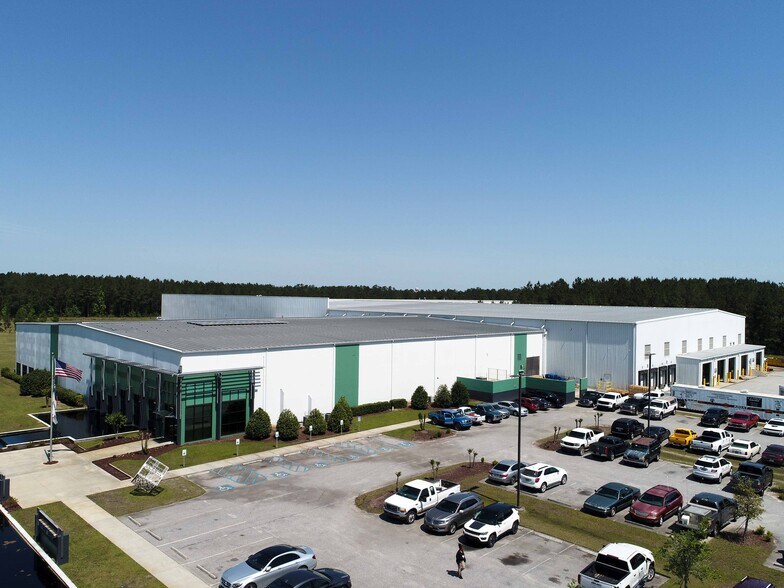 219 Safety Ave, Andrews, SC 29510