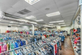 12341 San Pablo Ave, Richmond, CA for lease Interior Photo- Image 2 of 5